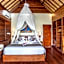D'Muncuk Huts Lembongan