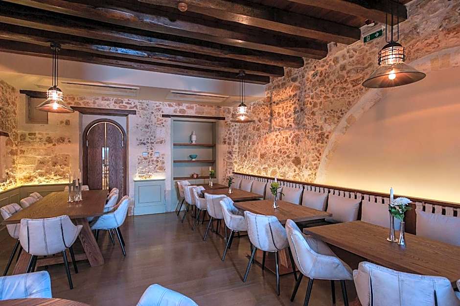 Serenissima Boutique Hotel