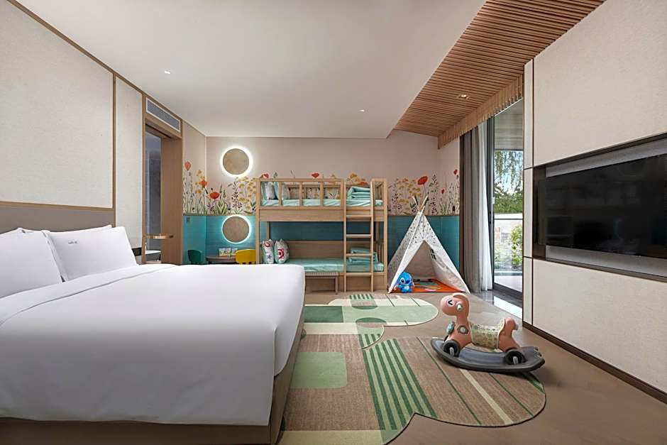 Holiday Inn Deqing Xinshi Ancient Town By IHG