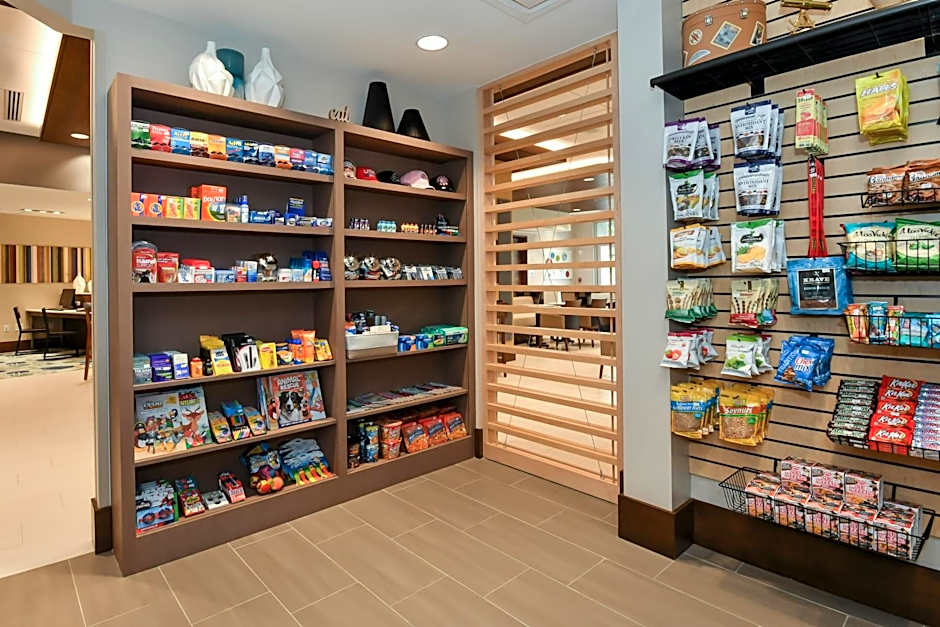 Holiday Inn Express & Suites Charlotte - Ballantyne by IHG