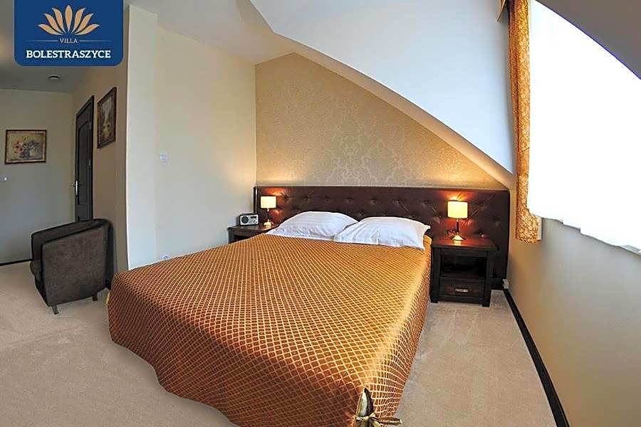 Hotel Restauracja VILLA BOLESTRASZYCE- PRZEMYŚL