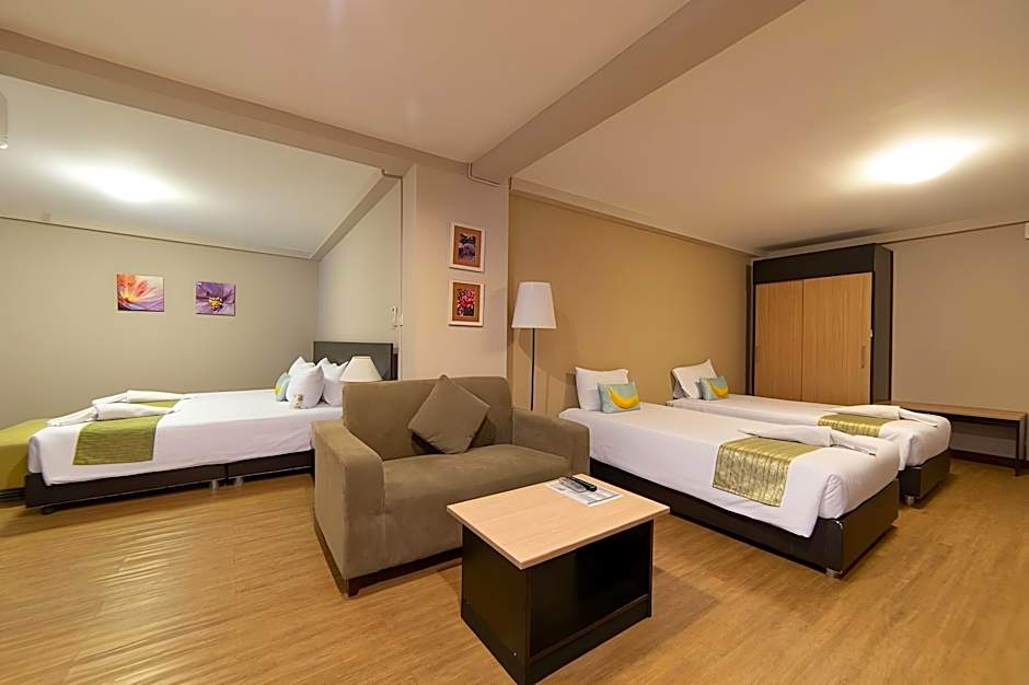 Golden Jade Suvarnabhumi Hotel