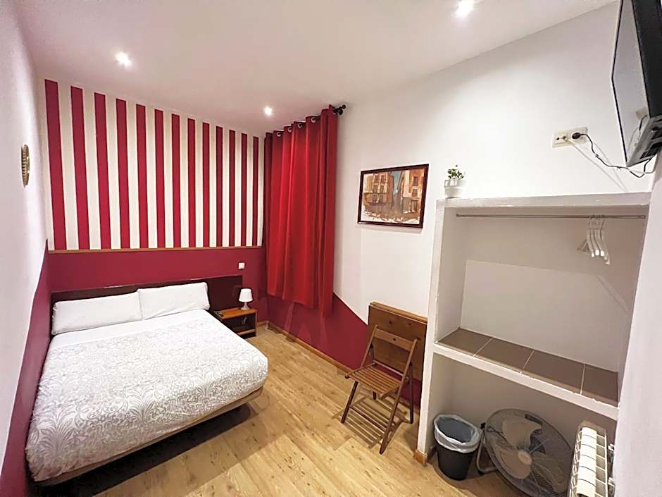 Hostal La Casa de La Plaza