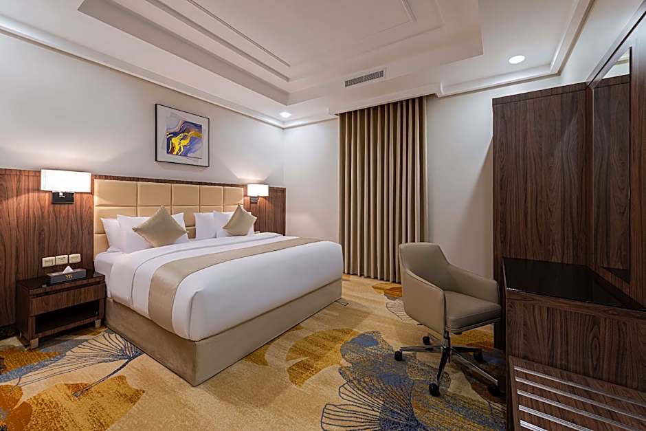 Yas Hotel Apartment – Riyadh, NY