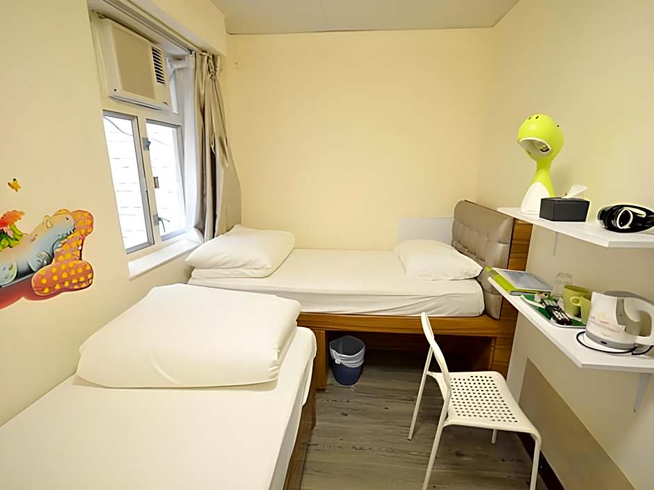 Alohas Hong Kong Hostel