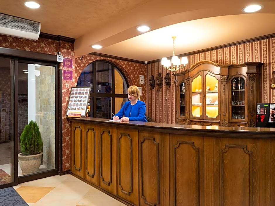 Real Hotel