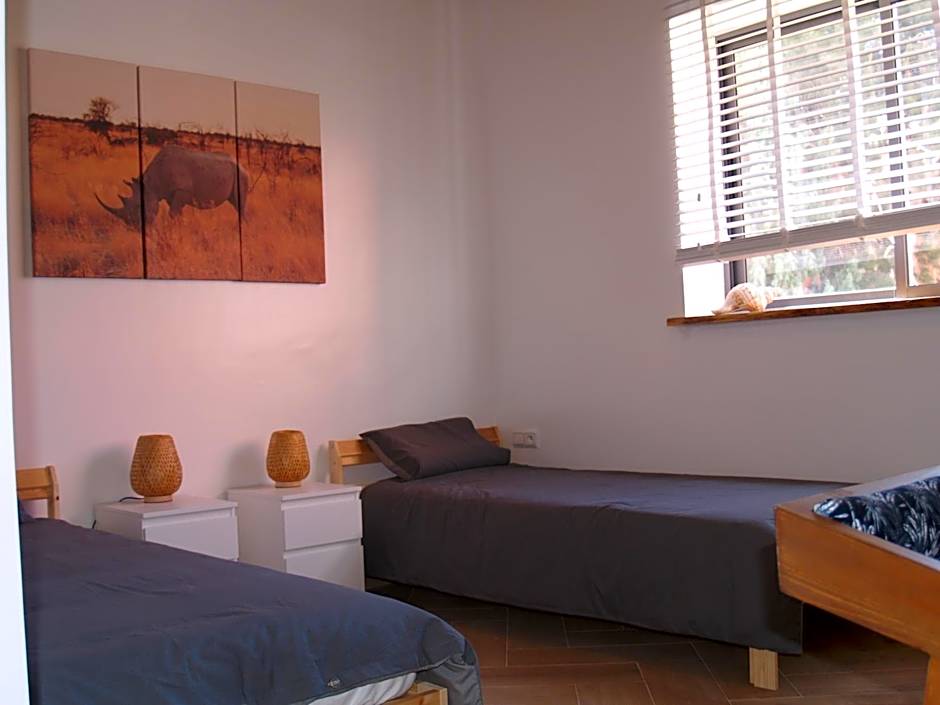 Dar Makai Surf Hotel