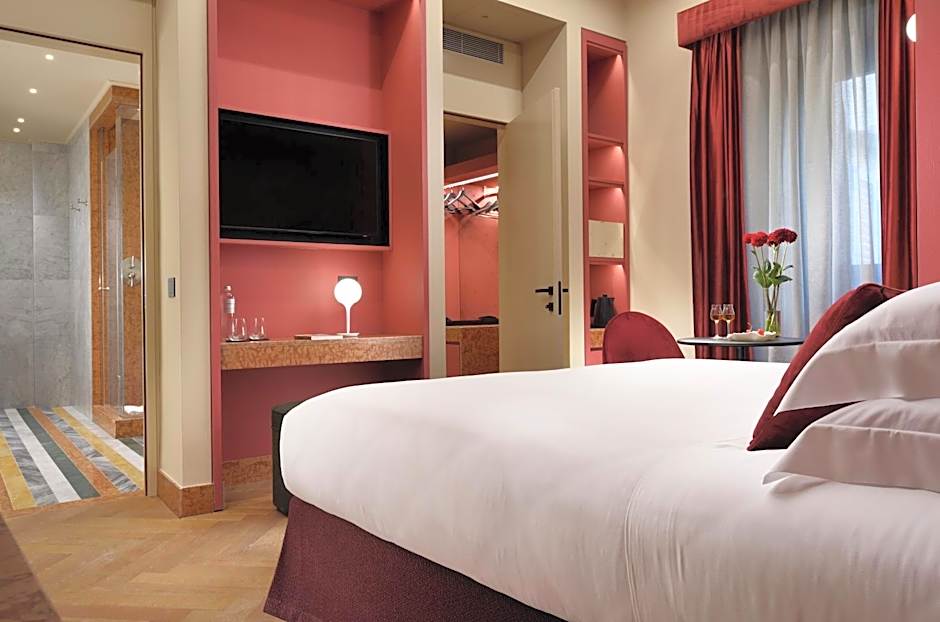 Floren Hotel