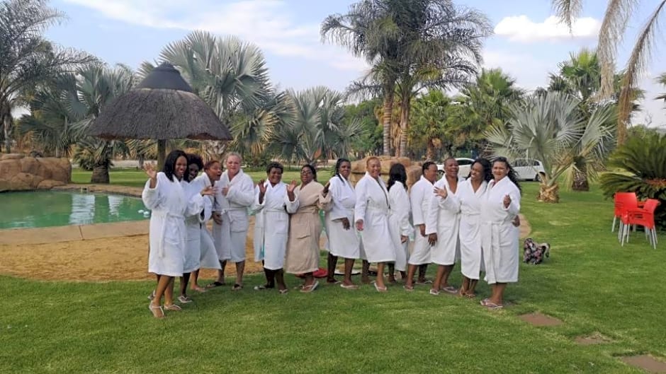 MixoSunrise Guesthouse & Spa