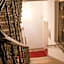 Pension Opera Suites I Self Check In I AC in all rooms