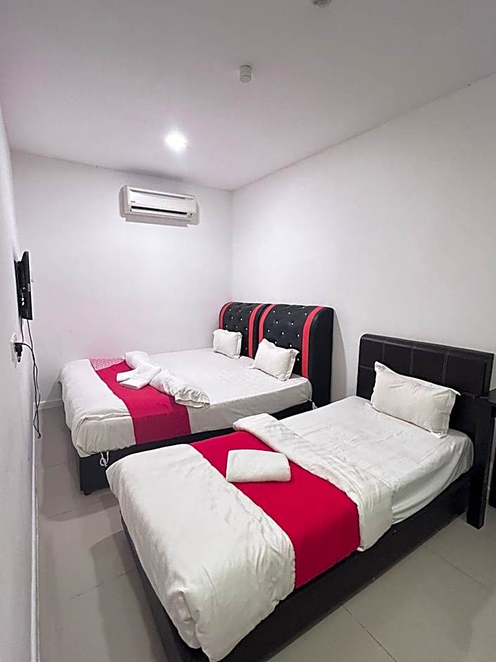 BEAR HOTEL NILAI