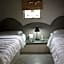 Tingala Lodge - Bed in the Bush