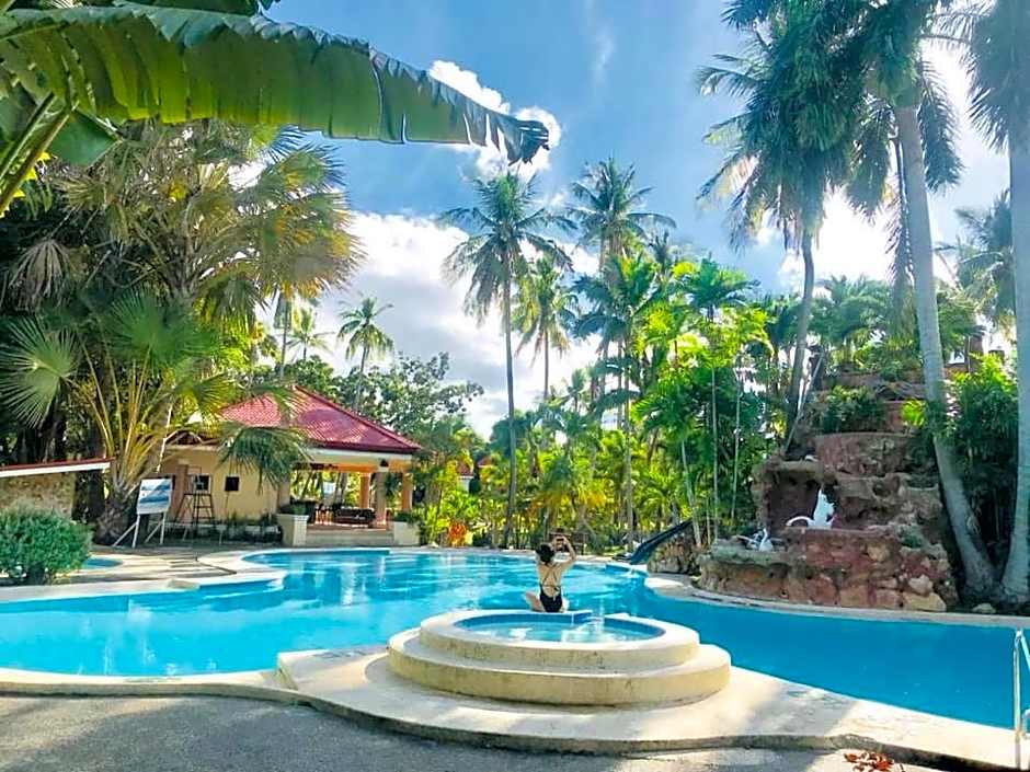 San Remigio Beach Club