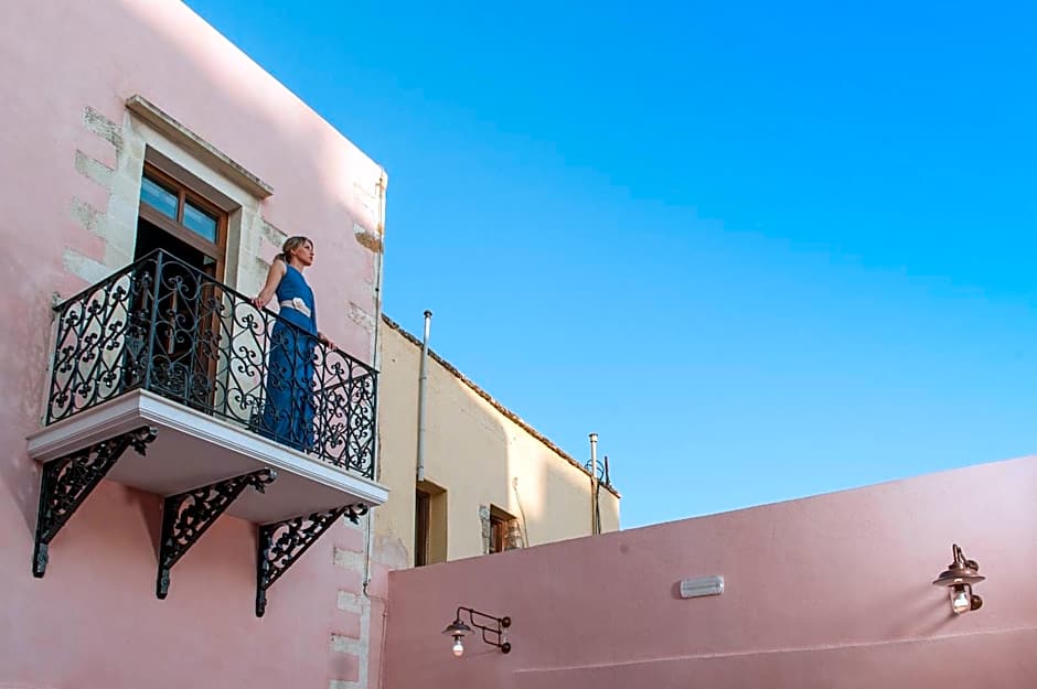 Serenissima Boutique Hotel