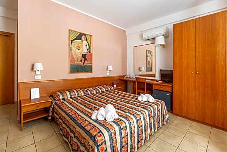 Economy Double or Twin Room