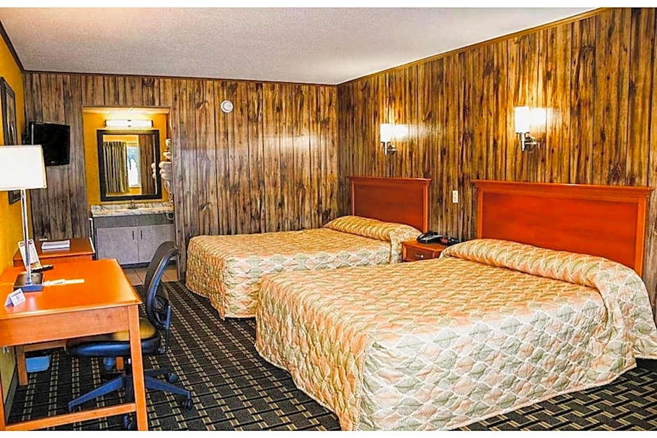 Tennessee Mountain Lodge Riverside by OYO