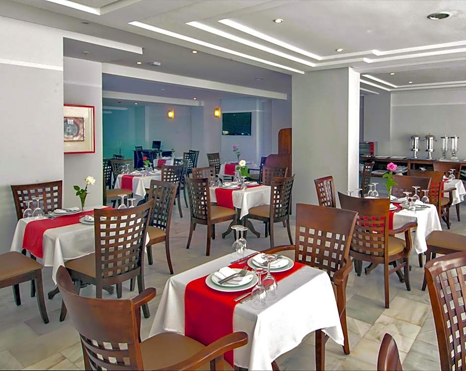 Across Hotels & Spa