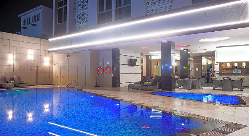 Nagoya Hill Hotel Batam