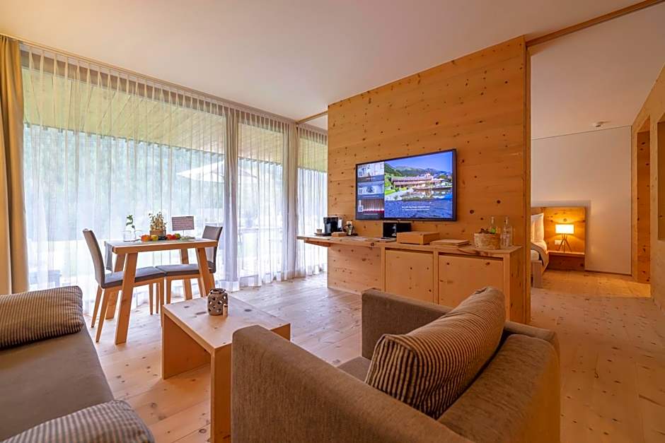 Relais & Châteaux IN LAIN Hotel Cadonau