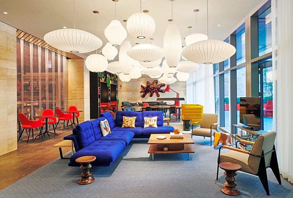 citizenM Chicago Downtown