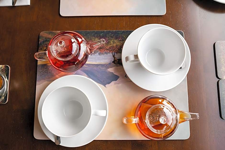 Eriskay B&B and Aviemore Glamping