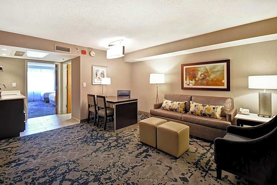 Embassy Suites by Hilton Raleigh Durham Research Triangle