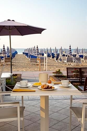 Hotel Telenia