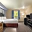 Super 8 by Wyndham Swan River MB