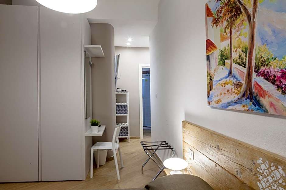 Euforia Napoli - Tre Sedi - Three Locations