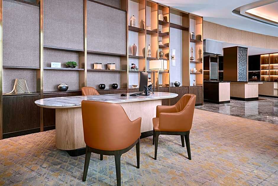 Sheraton Kuching Hotel