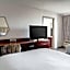 DoubleTree by Hilton Fairfield Hotel & Suites, NJ