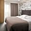 4 SMART HOTEL