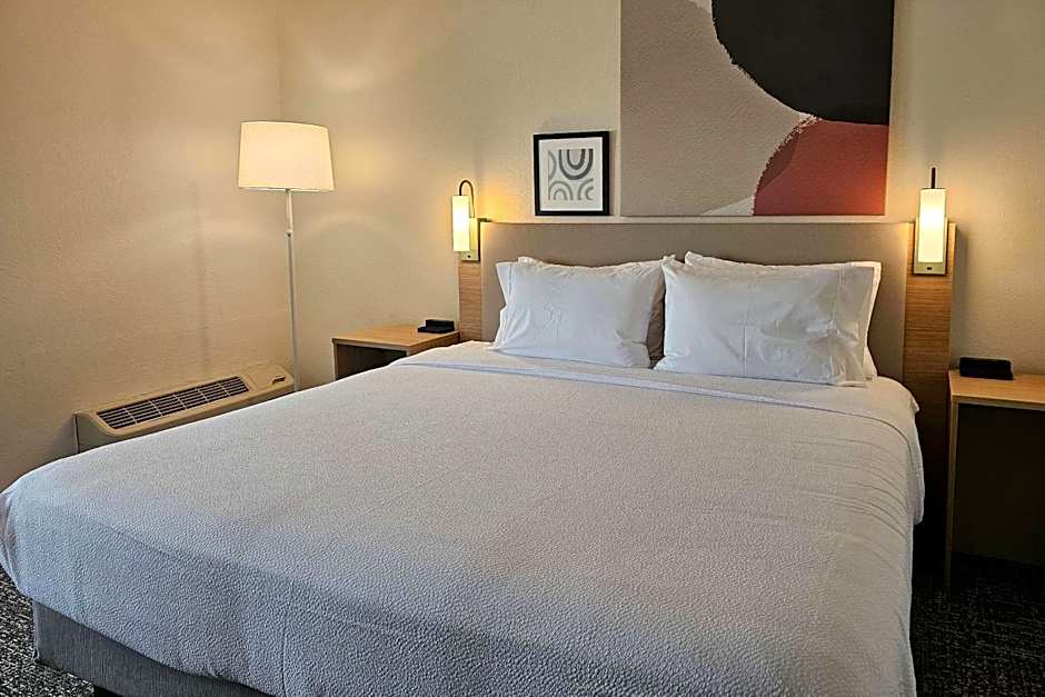 District 3 Hotel, Ascend Hotel Collection