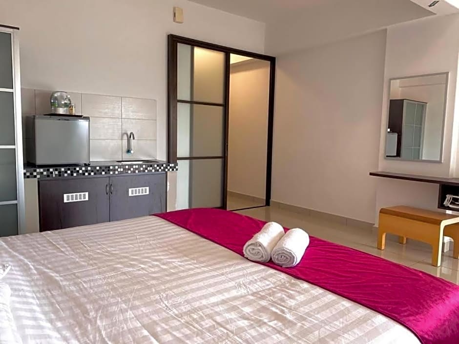 Marina Heights Hotel Residences