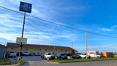 Newton Inn In Newton, KS