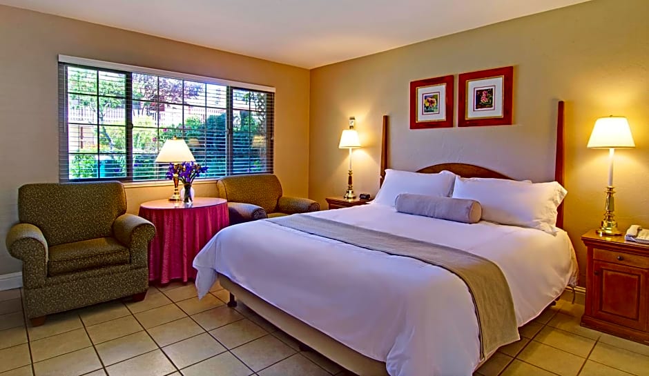 Svendsgaards Inn – Carmel, CA