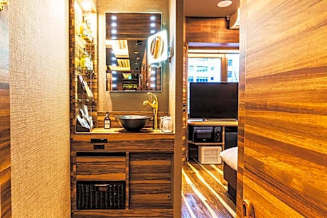 Moderate Double Room - Non-Smoking