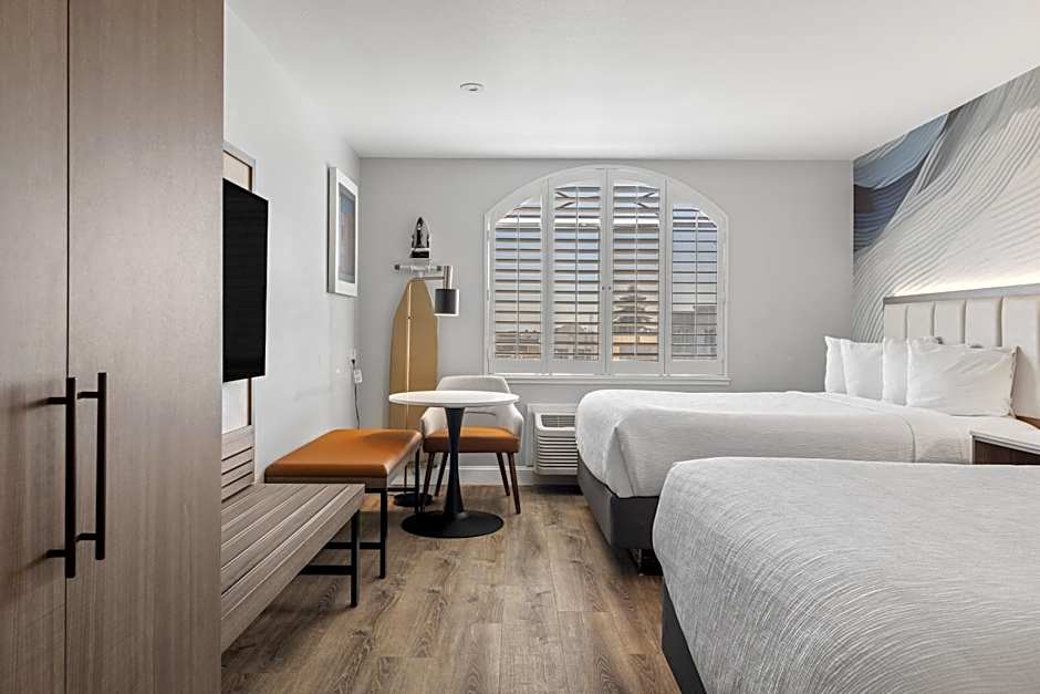 Hotel Skye San Francisco Airport SFO FREE SHUTTLE!