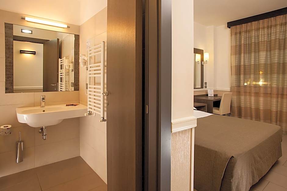 Hotel Artis