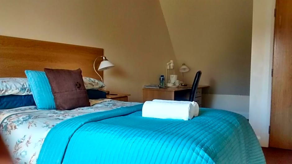 Tollyrose Country House – Newcastle