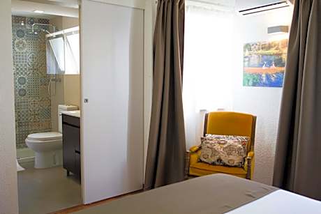 Double or Twin Room with Private Bathroom