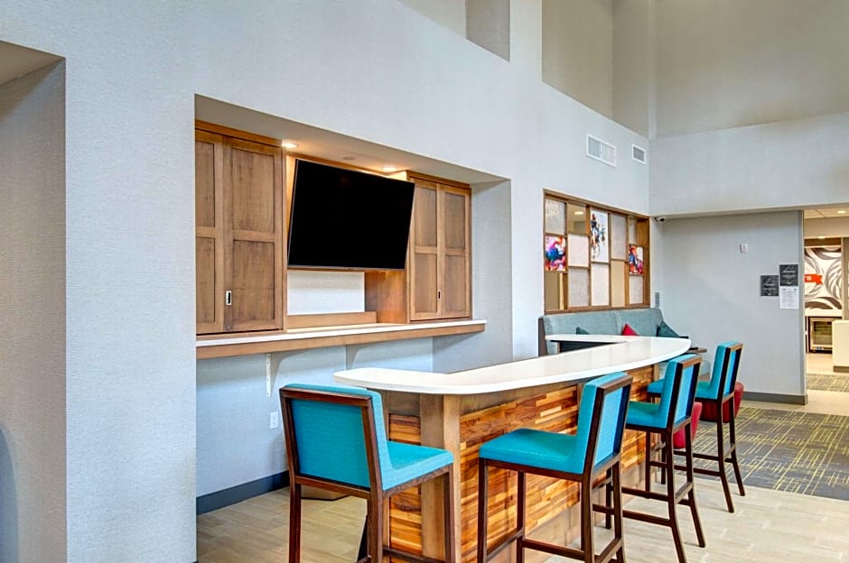 Hampton Inn By Hilton & Suites Portland, ME