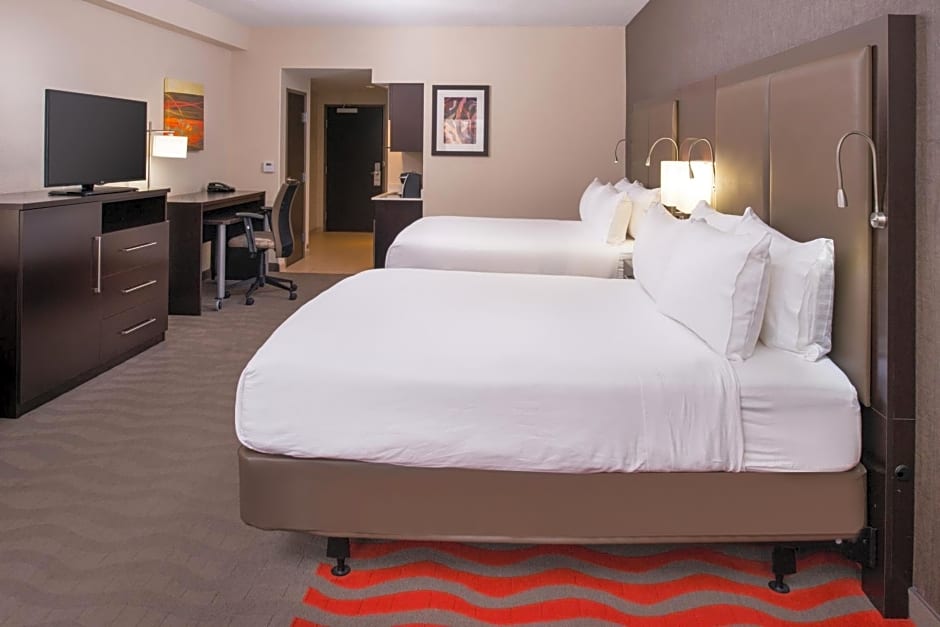 Holiday Inn Express & Suites Monroe By IHG