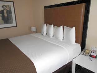 Red Lion Inn & Suites Olympia, Governor Hotel