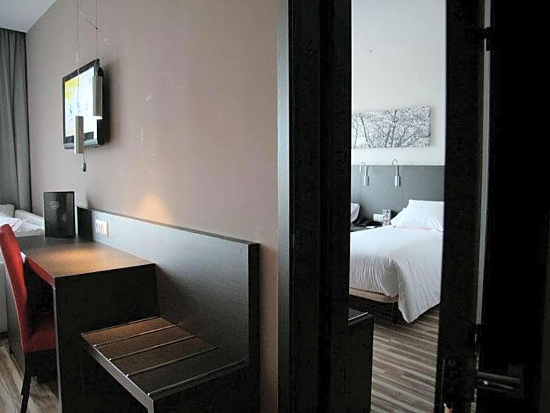 Eurostars Arenas de Pinto