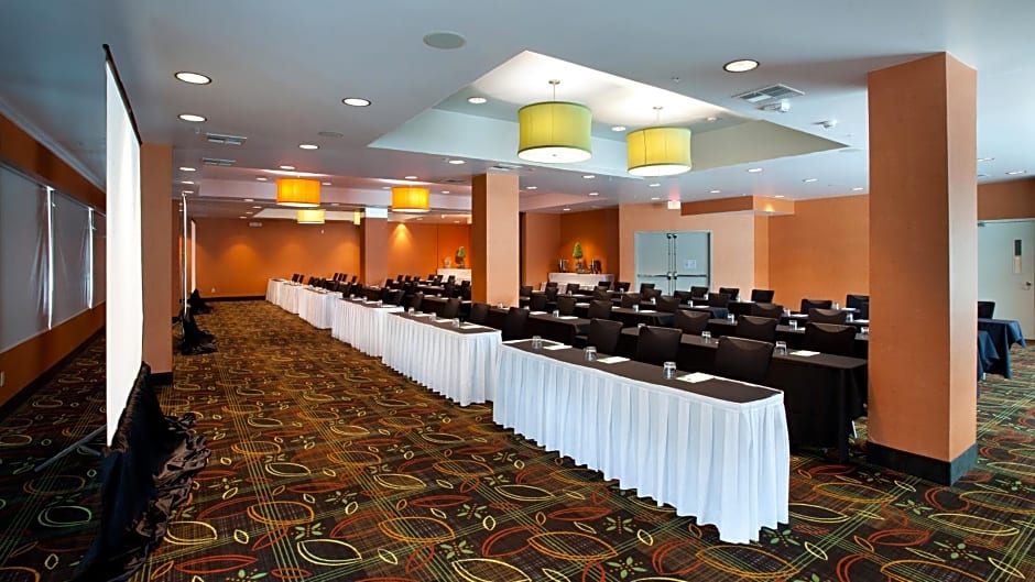 17 West Hotel, Ascend Hotel Collection