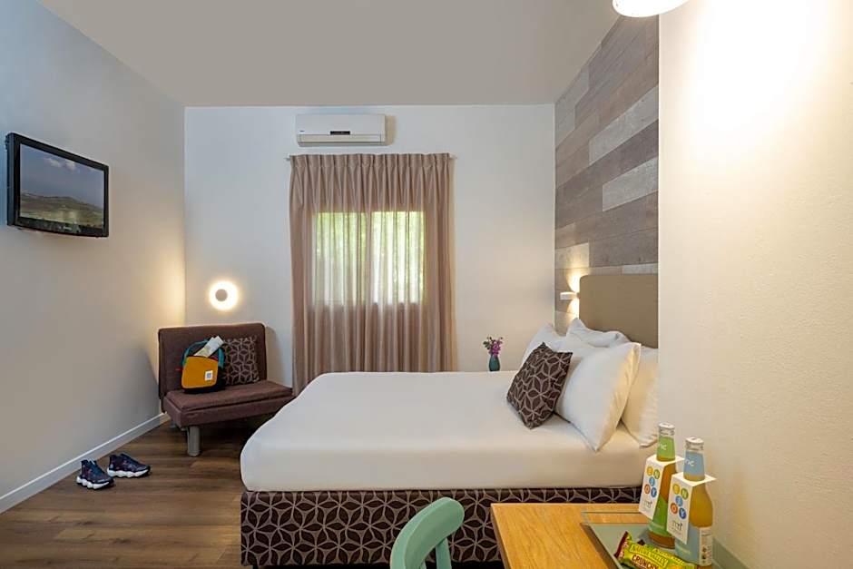Kibbutz Malkiya Travel Hotel