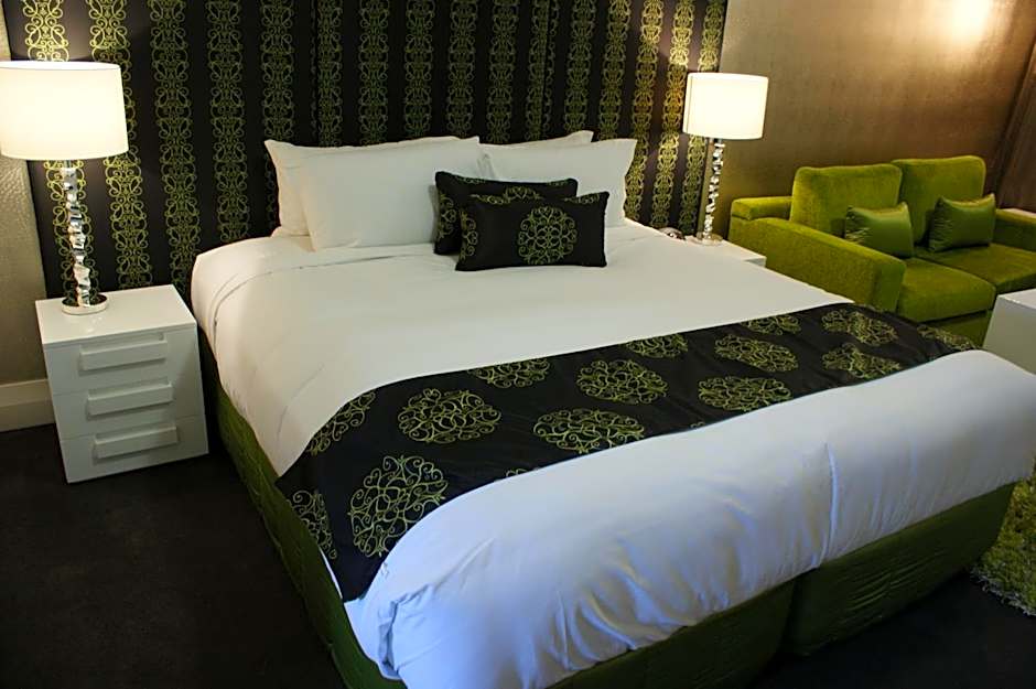 City Golf Club Motel
