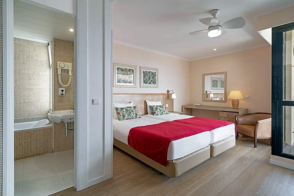 Dorisol Buganvilia Studio Hotel