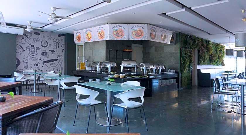 Conjioo Hotel Kuta Managed by MHM